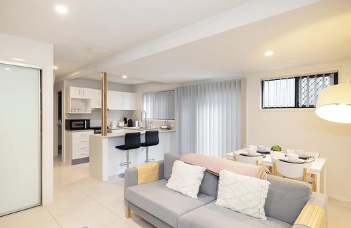 Sunnybank Wohnung | Smart Suites Self Check-in Apartments - 144 Dixon
