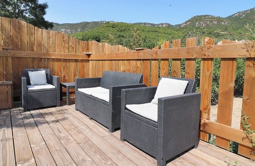 Saint-Privat Haus | Comfortable gîte in a quiet, green setting. With swimming pool