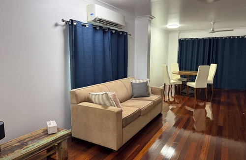 Westcourt Wohnung | Modern & Stylish Stay – Close to Everything in Cairns