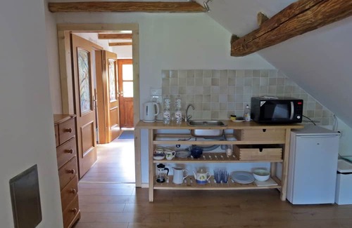 Logarsce Wohnung | 2-bedroom guest suite in Logaršče w/Mountain Views near Most na Soči
