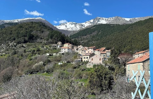Santo-Pietro-di-Venaco Haus | A.Casetta Corsica Center