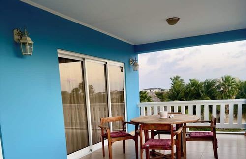 Hato Eigentumswohnung | Casa Flamingo is a 2 Bedroom Top Floor Condo located in Hato with sea views