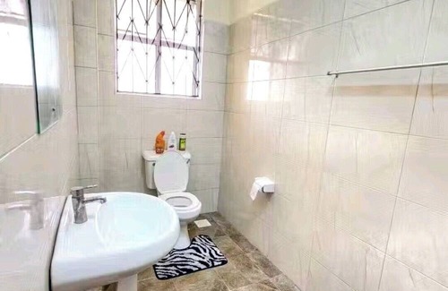 Kibwezi Haus | Spacious 4-Bedroom Home