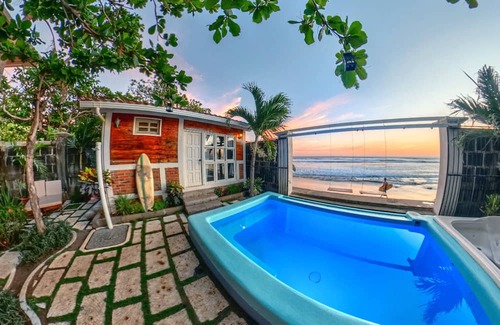 Pochomil Haus | Beachfront 1-of-a-kind house w/AC, Pool, Wifi, ATV