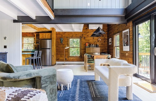 New Paltz Haus | Secluded w/Pool, Spa, Fire Pit, Forest Views | Cragswood Cottage by AvantStay