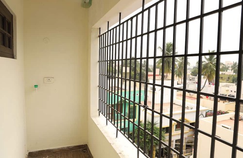 Madurai Wohnung | 2-bedroom apartment with AC in Madurai