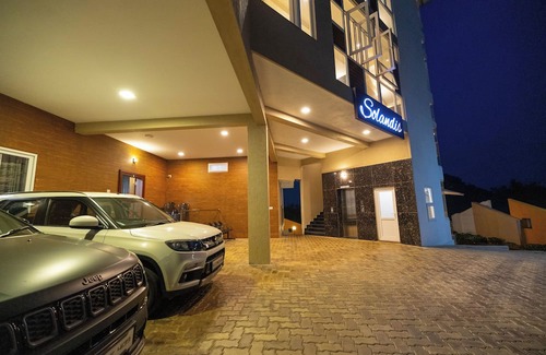 Udupi Wohnung | 12-bedroom apartment in superb Manipal with AC, WiFi. Live large