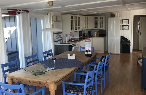 Hvaler Kabine | Gemütliche Hütte mit 11 Betten in Hvaler, Norwegen
