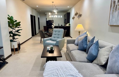 Mission Wohnung | Lux Condo-3 bed pool and Jacuzzi