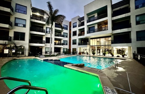 Mission Wohnung | Penthouse with Pool & Jacuzzi