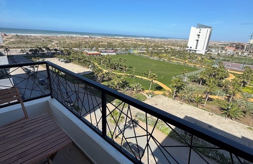 Ain Harrouda Wohnung | Unbeatable view of the park/beach - Comfort and tranquility nearby