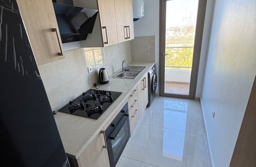 Ain Harrouda Wohnung | Unbeatable view of the park/beach - Comfort and tranquility nearby