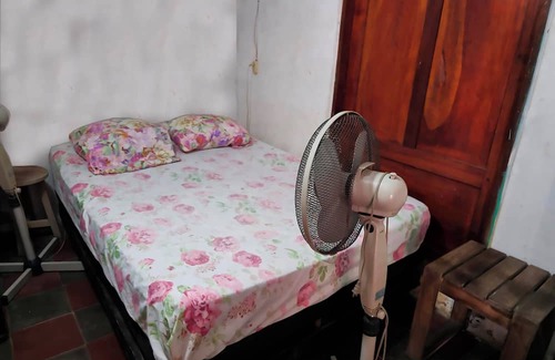 San Juan del Sur Kabine | Old style 8 rooms lodge with BIG common areas in the famous fishing Village SJDS
