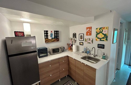 Chapel Hill Kabine | Magic Cabin: The perfect woodland escape located in the heart of Chapel Hill.