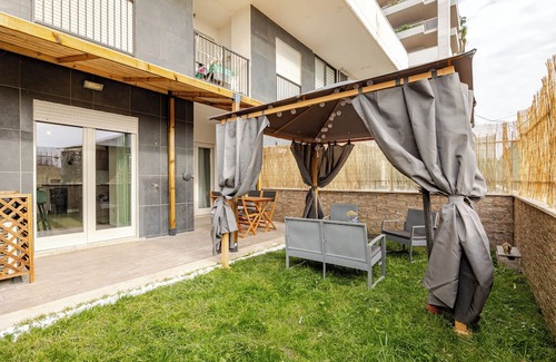Fiumicino Wohnung | Comfort with Garden