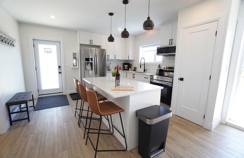Amherstburg Hütte | Shore To Please-Tranquil Getaway
