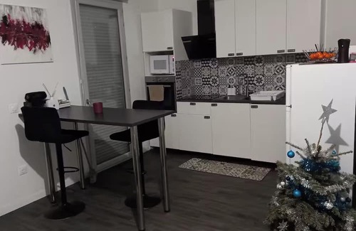 Villepinte Wohnung | Room in a shared apartment