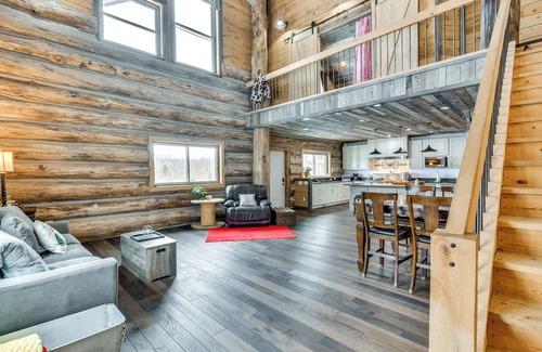 Harrison Kabine | Perfect for Families: Custom-Built Harrison Cabin!