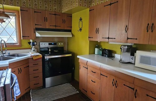 Richland Center Haus | 512B) Ma'on House Bed and Breakfast