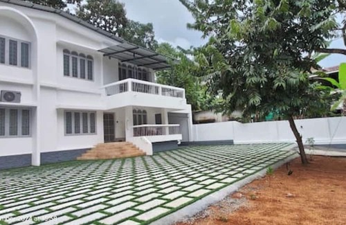 Kottayam Haus | Genesis Spaces Upper AC 4 Guests