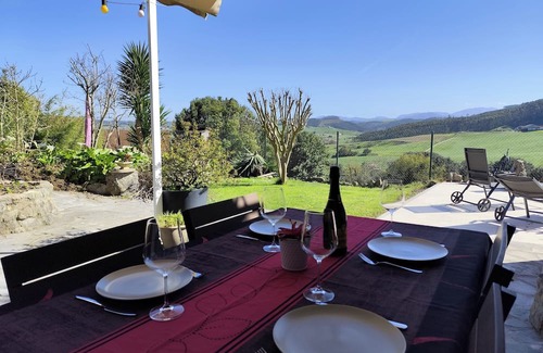 Bareyo Haus | Gaia An Exclusive non-shared pool and garden