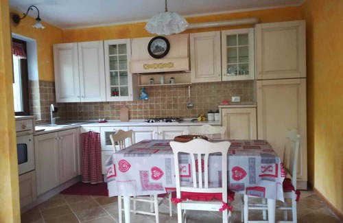 Verres Haus | Cozy detached accommodation in scenic and quiet area