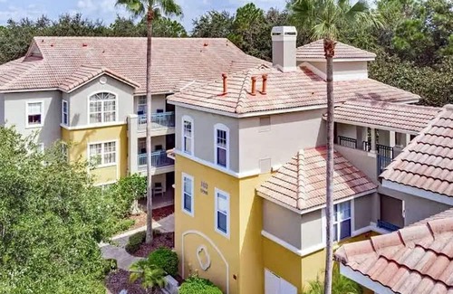 West Kissimmee Kabine | Cozy cabin in cool Clermont with WiFi, AC