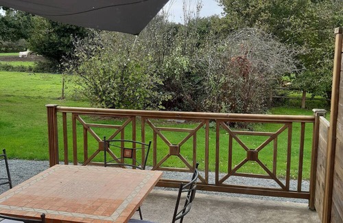 Falleron Hütte | Gîte rustique avec piscine couverte, terrasse privative et activités pour enfants à Falleron