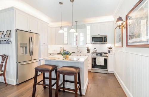 Gettysburg Haus | Historic 4-bedroom house in Gettysburg with AC, WiFi, walk to sites