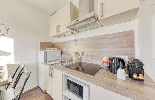 Ivry-port Wohnung | T2 little pink nest