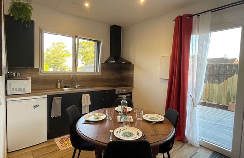 Le Val-Saint-Pere Haus | House with terrace, bicycles, brazier in the heart of the Bay of Mont Saint Michel