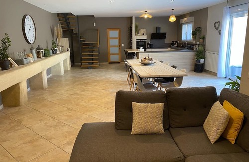 Puisserguier Haus | House in the south of France for 8 people in a peaceful setting