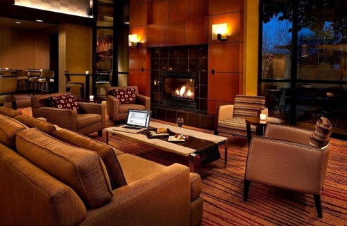Tukwila Haus | Soar into comfort at our Seattle