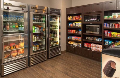 Downtown Haus | Enjoy an extended stay at our room in Redmond, WA