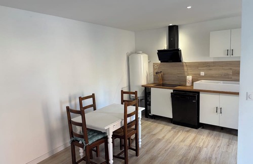 Recourt Haus | Charming 9-bedroom house with AC and WiFi in marvelous Récourt