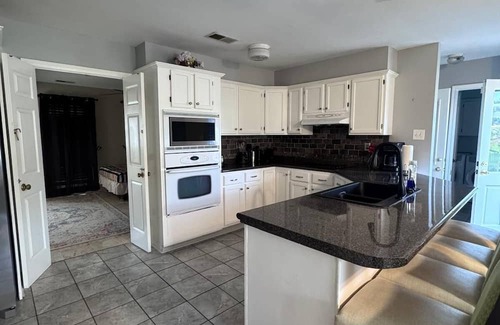 Cordova Haus | Charming and Cozy 4-bedroom house, in fabulous Memphis