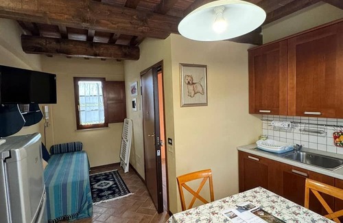 San Vivaldo Wohnung | Dreamy Tuscan Escape Apt Il Borghetto with Pool Near San Gimignano