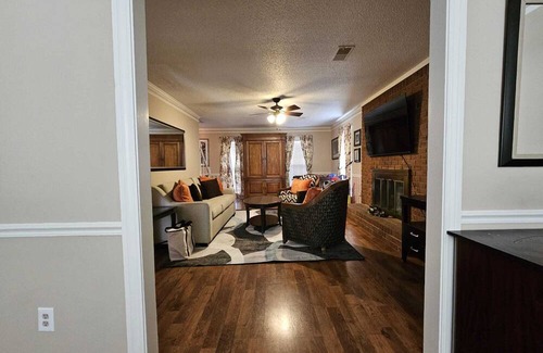 Southwind Haus | 5-BR Home with POOL Near Collierville - Primary Master Bedroom Downstairs.