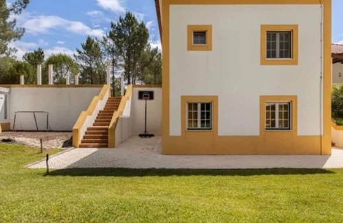 Santa Maria do Castelo Haus | Herdade de Montalvo by Interhome