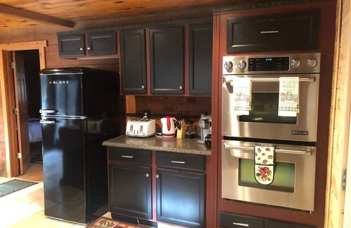 Paradise Haus | Peaceful Couple's Getaway in Lake Superior Forest