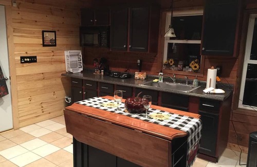 Paradise Haus | Peaceful Couple's Getaway in Lake Superior Forest