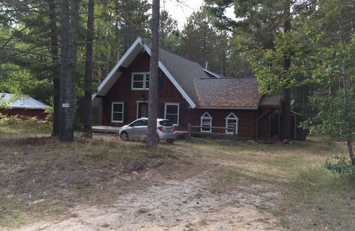 Paradise Haus | Peaceful Couple's Getaway in Lake Superior Forest