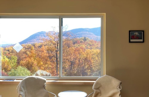 Castleton Wohnung | Hilltop Pet Friendly Studio in Castleton, Vermont