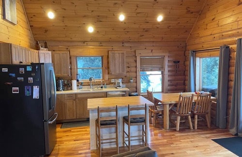 Alpena Kabine | Lakefront Cabin on Thunder Bay