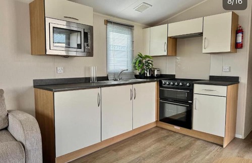 Great Yarmouth Haus | Stunning Holiday Caravan in Great Yarmouth – Just Steps from the Beach!