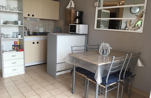 Valras-Plage Wohnung | Studio port Valras-Plage 400 m from the beach