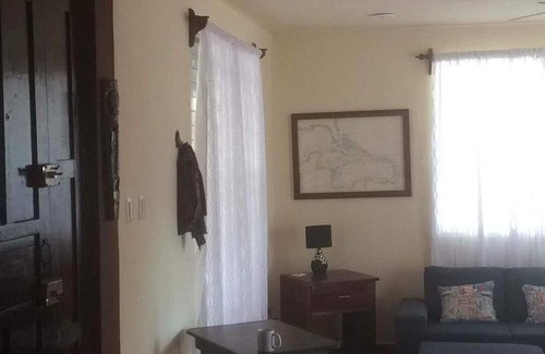 Progreso Municipality Haus | This is a beautiful 2 bedroom house that's been renovated with a lot of space,