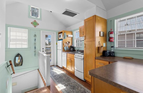 Steinhatchee Haus | Clove Coastal Cottage - Steinhatchee Landing