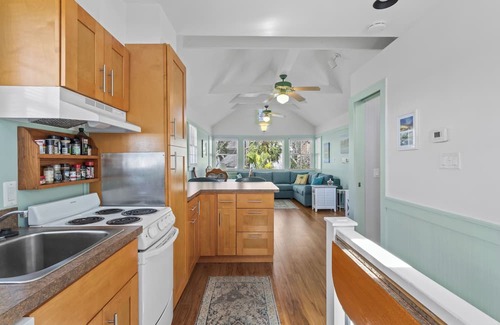 Steinhatchee Haus | Clove Coastal Cottage - Steinhatchee Landing