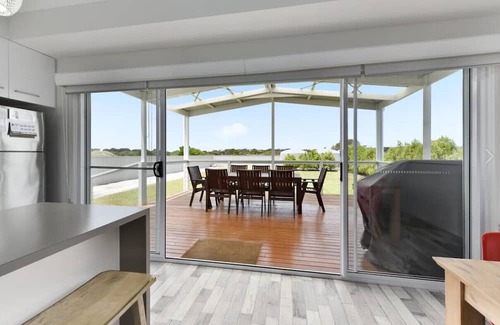 Lacepede Haus | Sunnysands Beach House - 4 bedrooms to relax, connect, and breathe